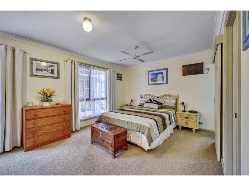 21 Flag Street, Jamboree Heights QLD 4074