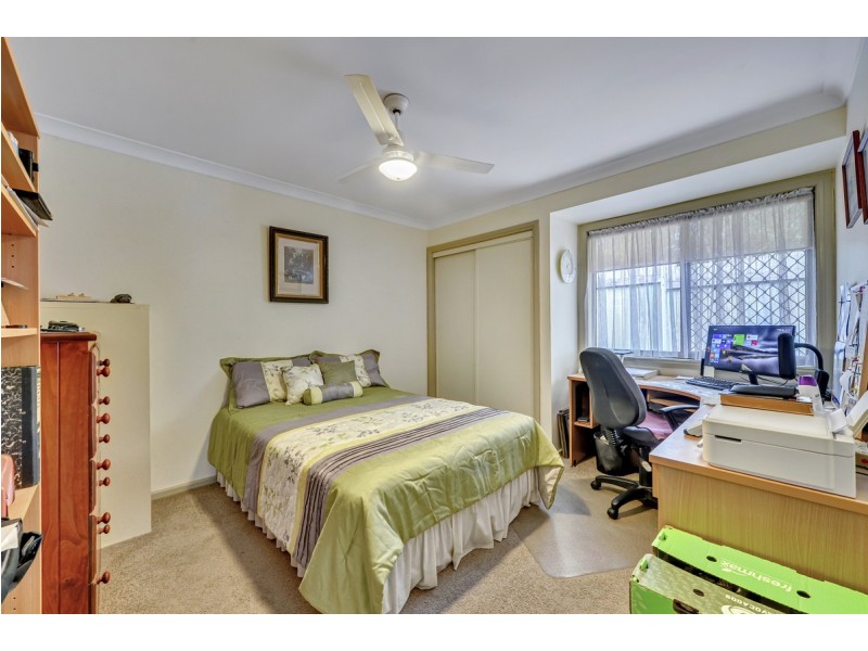 21 Flag Street, Jamboree Heights QLD 4074