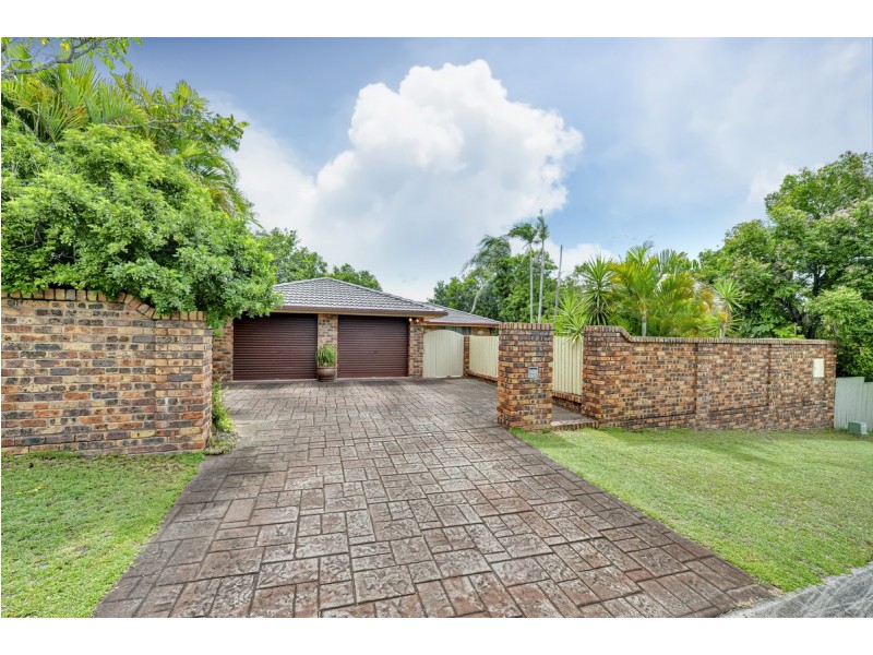 21 Flag Street, Jamboree Heights QLD 4074