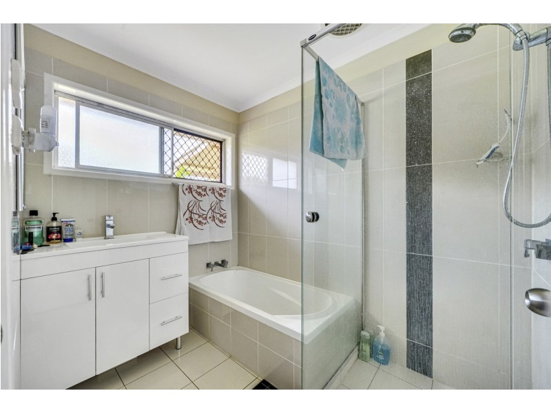 12 Tigris Street, Riverhills QLD 4074