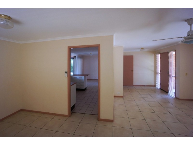 3 Hercules Place, Sinnamon Park QLD 4073