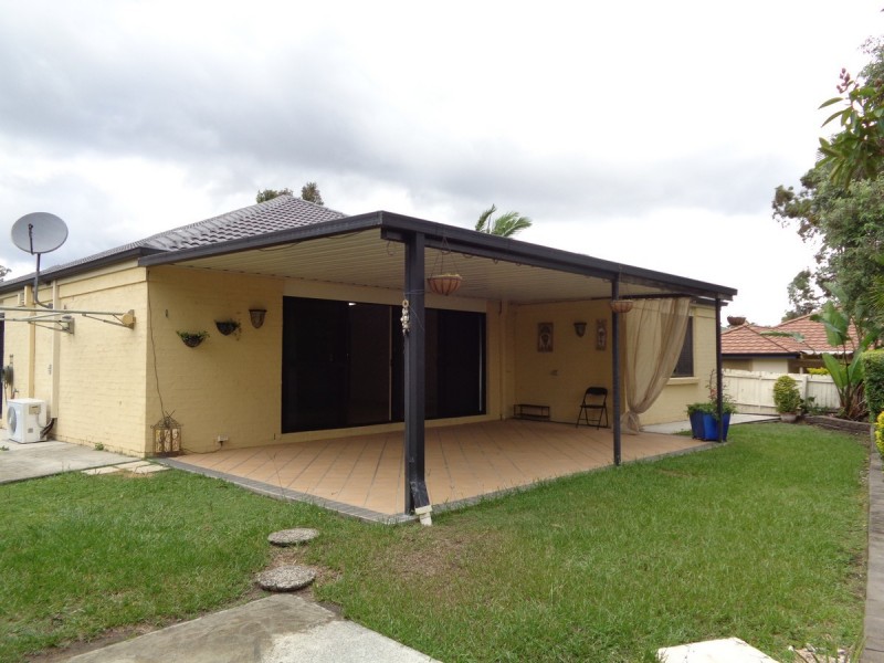 10 Columbus Place, Forest Lake QLD 4078