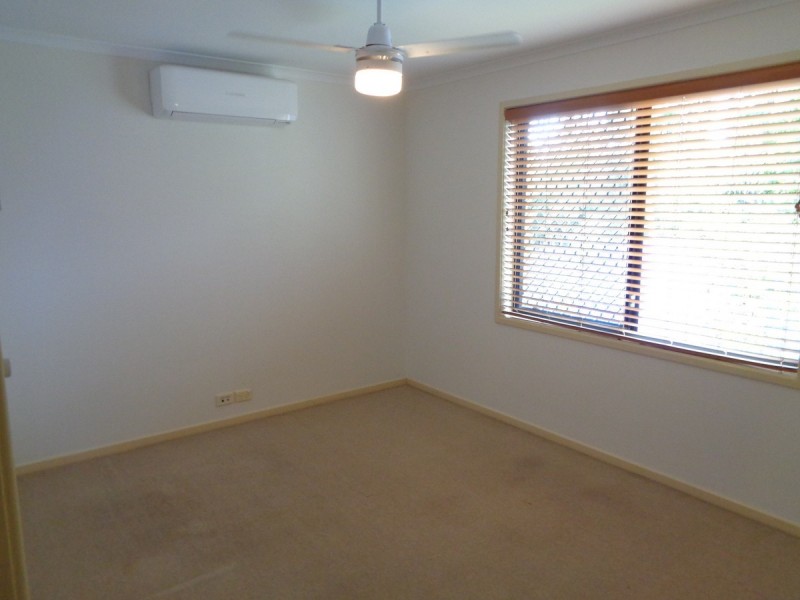 10 Columbus Place, Forest Lake QLD 4078