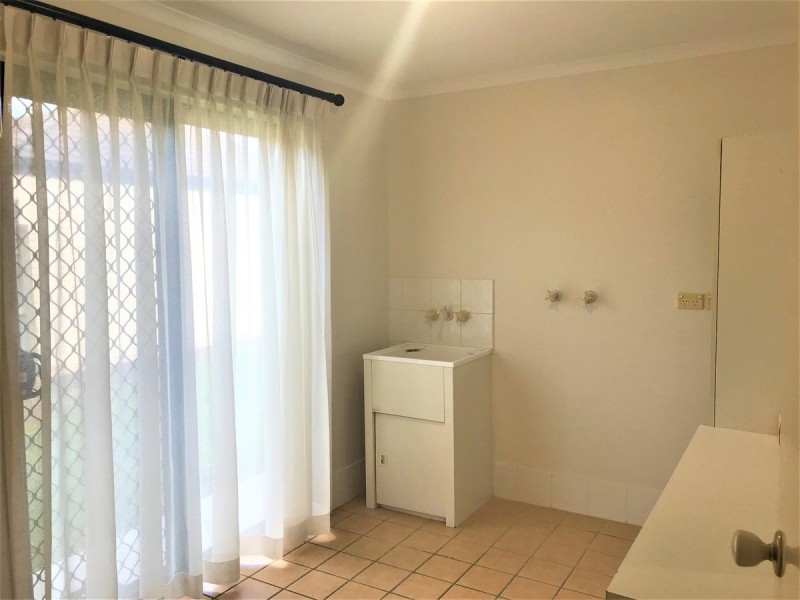 10 Columbus Place, Forest Lake QLD 4078