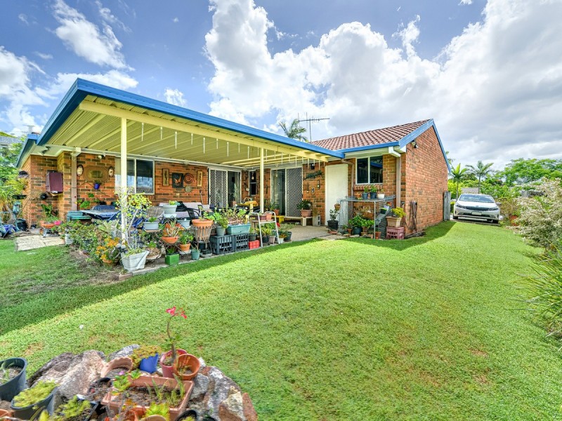 93 Dove Tree Crescent, Sinnamon Park QLD 4073