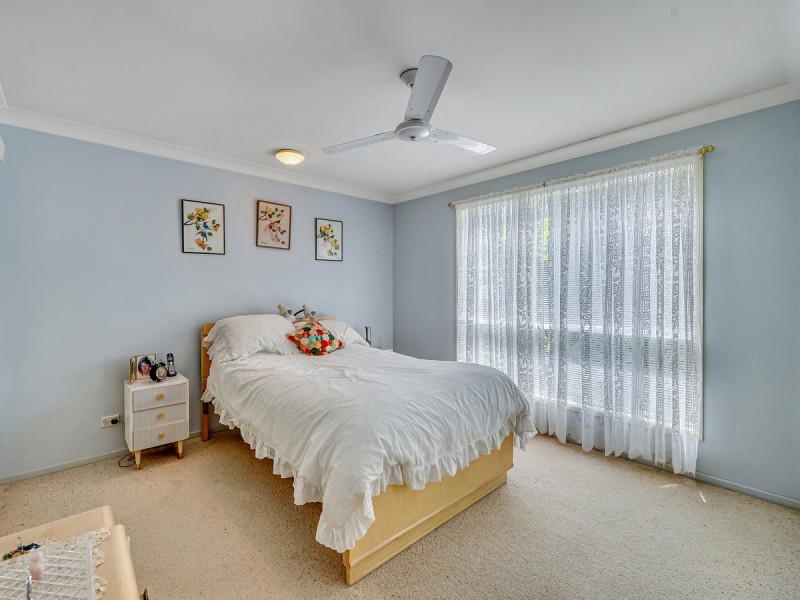 93 Dove Tree Crescent, Sinnamon Park QLD 4073