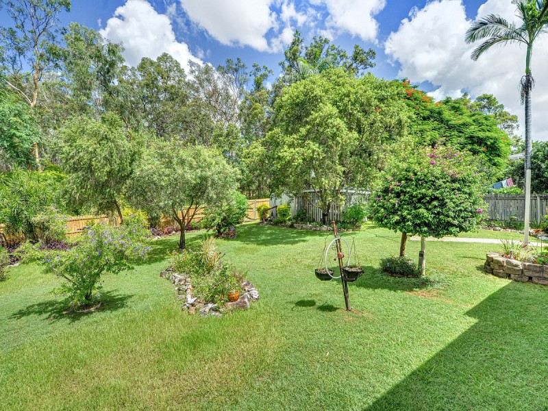 93 Dove Tree Crescent, Sinnamon Park QLD 4073