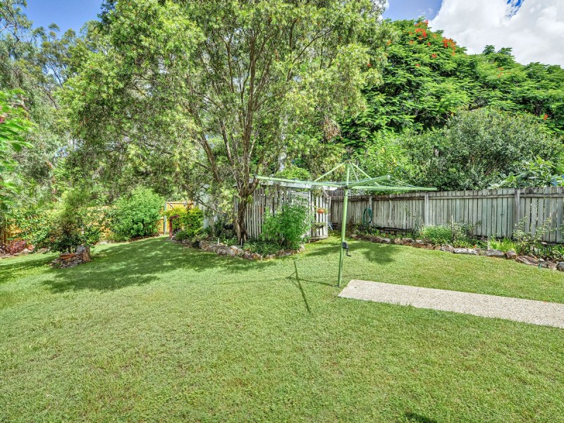 93 Dove Tree Crescent, Sinnamon Park QLD 4073