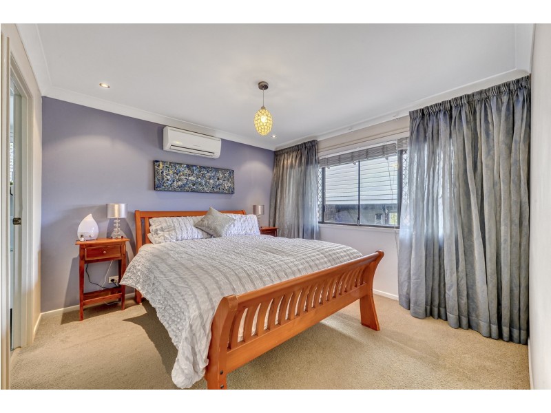 28 Port Street, Jamboree Heights QLD 4074
