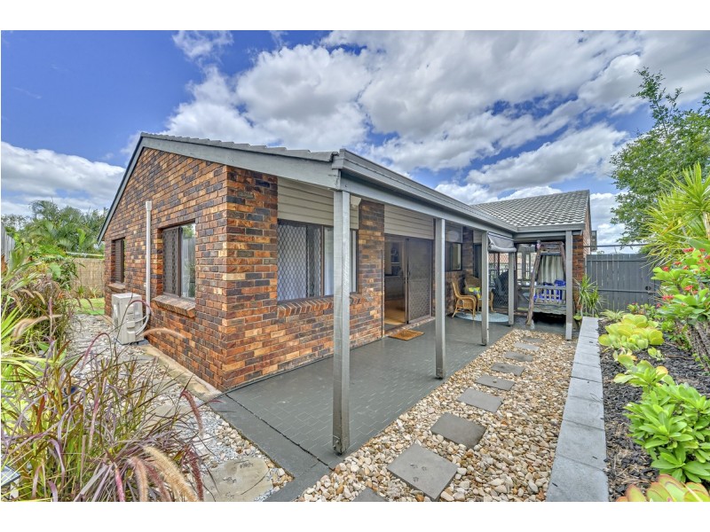 28 Port Street, Jamboree Heights QLD 4074