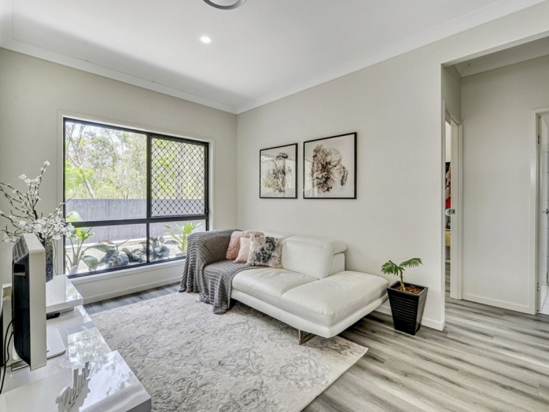 9 Nursery Place, Richlands QLD 4077