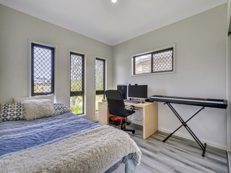 9 Nursery Place, Richlands QLD 4077