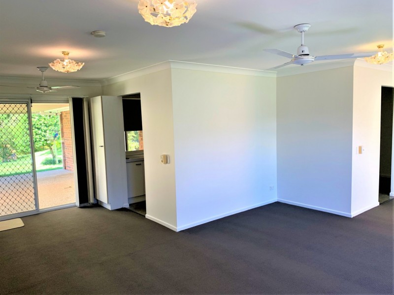 93 Dove Tree Crescent, Sinnamon Park QLD 4073