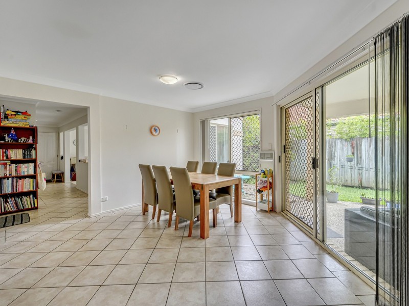 20 Derwent Place, Riverhills QLD 4074