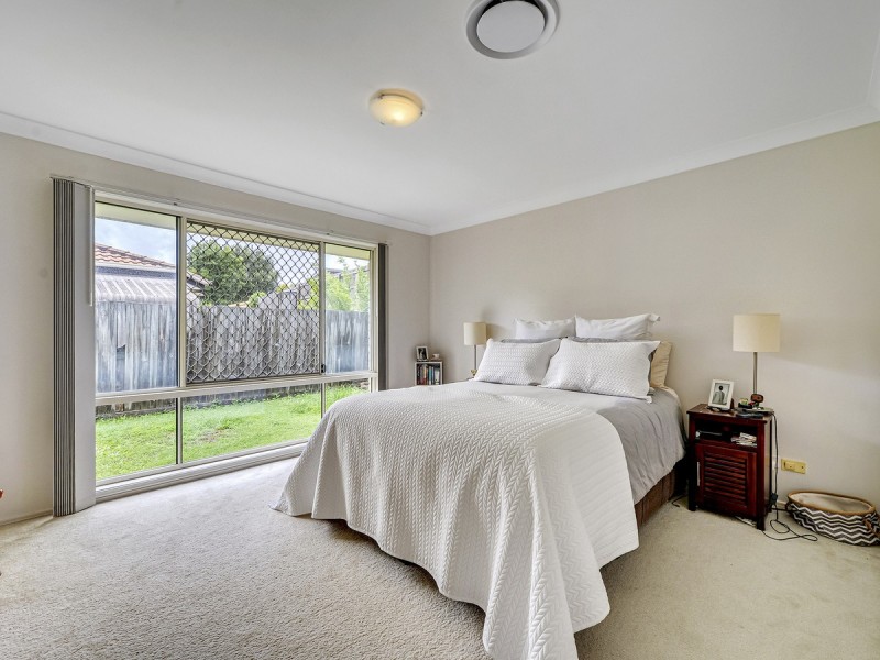 20 Derwent Place, Riverhills QLD 4074