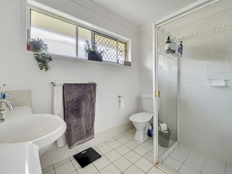 20 Derwent Place, Riverhills QLD 4074