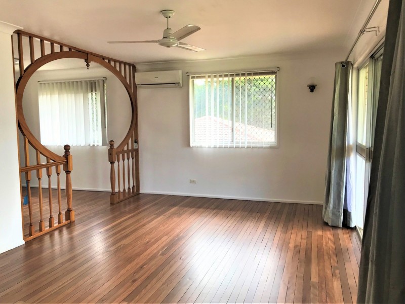 183 Mount Ommaney Drive, Jindalee QLD 4074