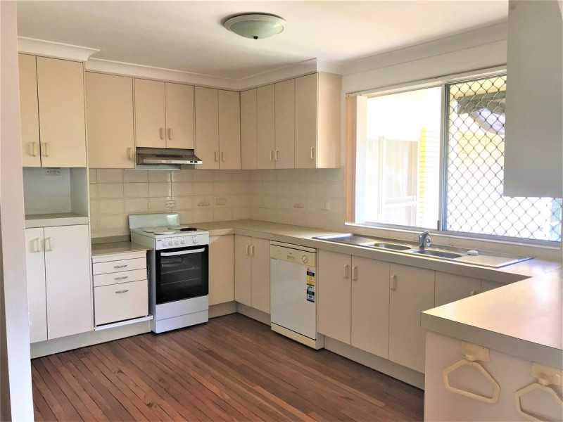 183 Mount Ommaney Drive, Jindalee QLD 4074