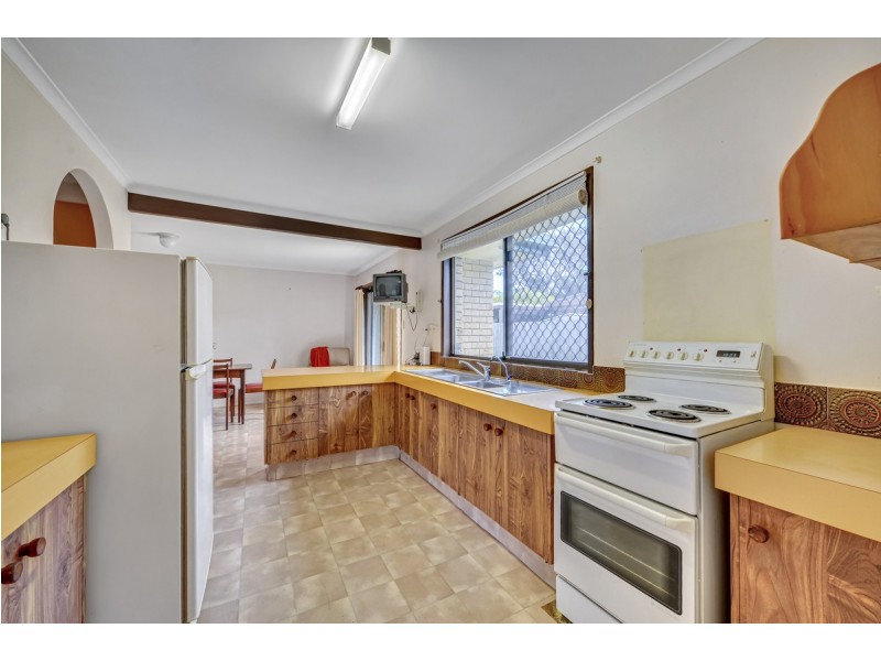 9 Eumong Street, Middle Park QLD 4074