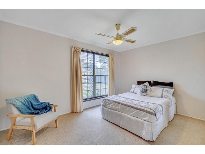 9 Eumong Street, Middle Park QLD 4074