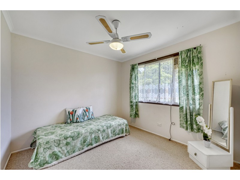 9 Eumong Street, Middle Park QLD 4074