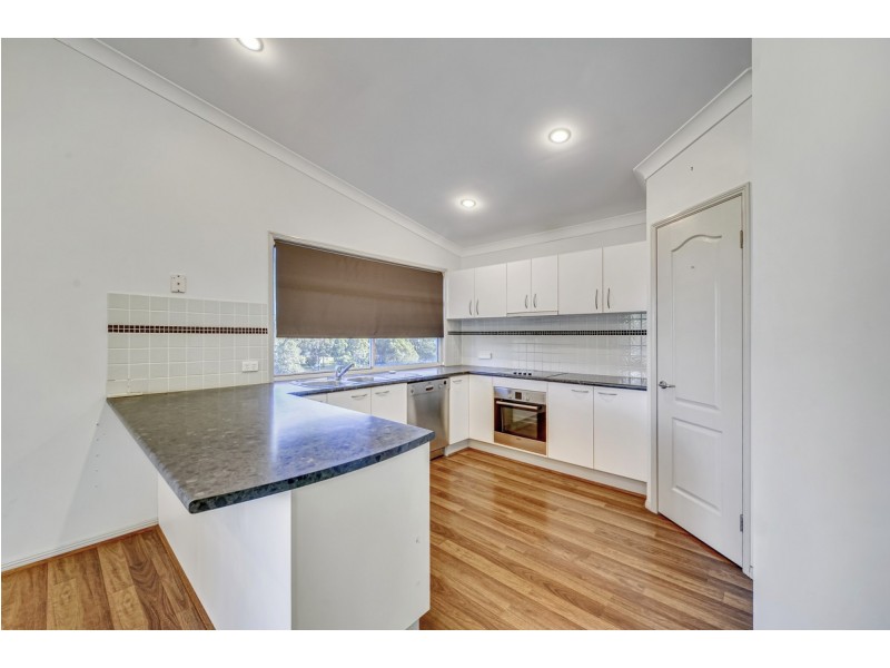 42 Copmanhurst Place, Sumner QLD 4074