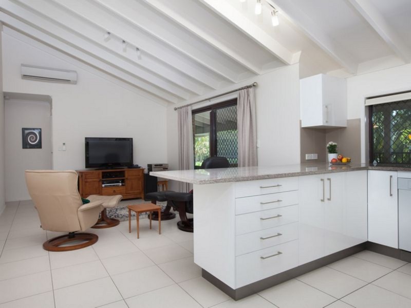 80 Mount Ommaney Drive, Jindalee QLD 4074