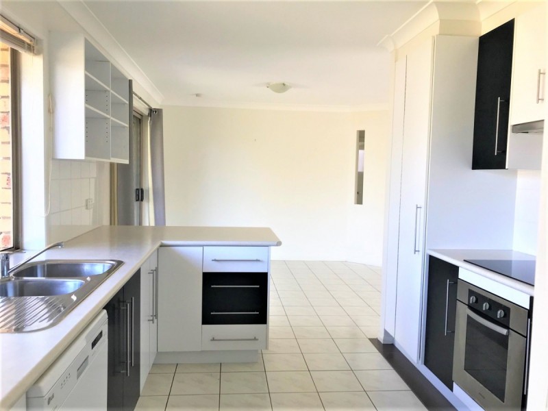 78 Oldfield Road, Sinnamon Park QLD 4073