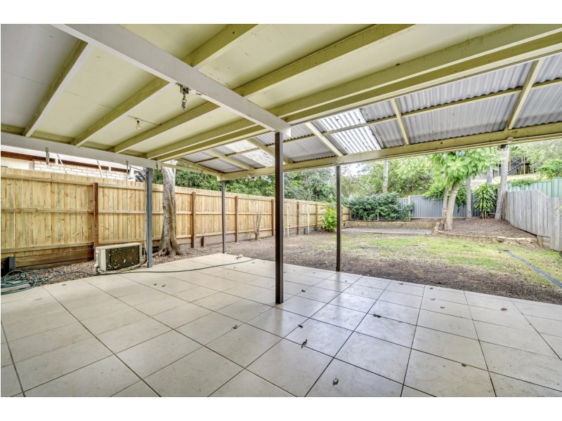 37 Argyle Street, Seventeen Mile Rocks QLD 4073