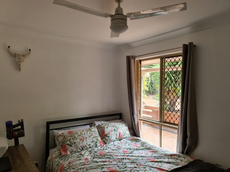 15 Lambrook Court, Camira QLD 4300