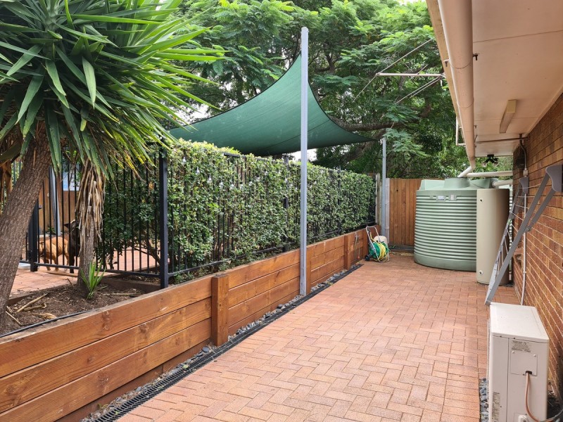 15 Lambrook Court, Camira QLD 4300