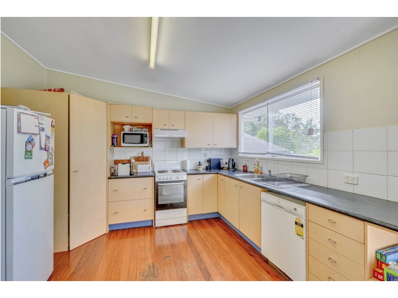 27 Kooringal Drive, Jindalee QLD 4074