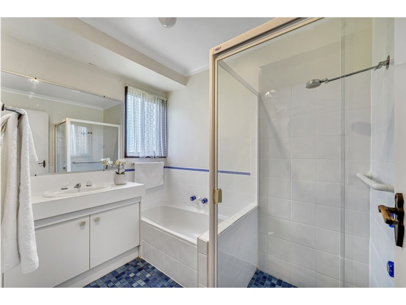 9 Eumong Street, Middle Park QLD 4074