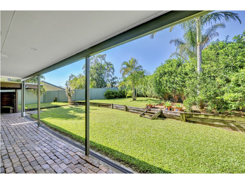 6 Boolka Close, Riverhills QLD 4074