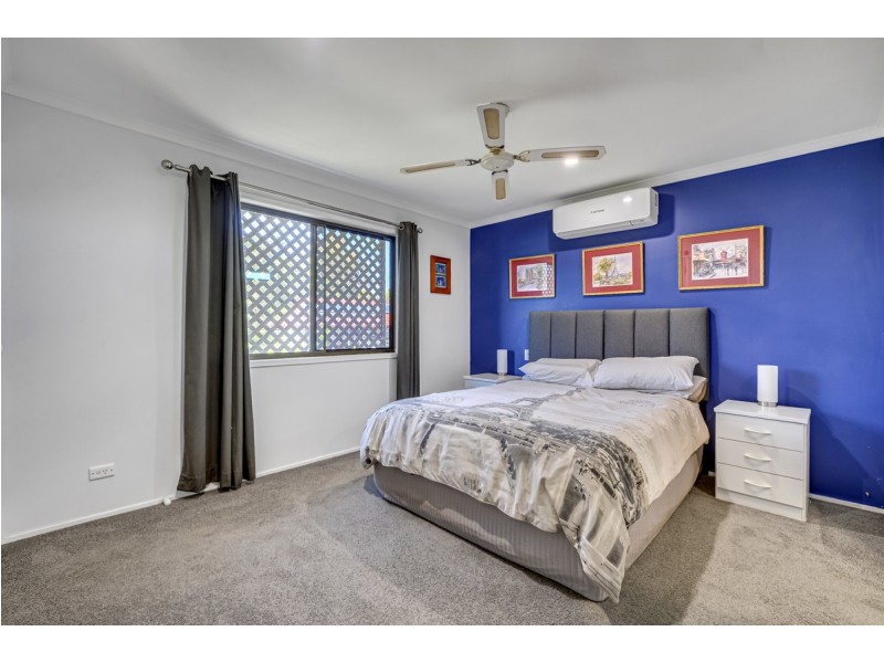 6 Boolka Close, Riverhills QLD 4074