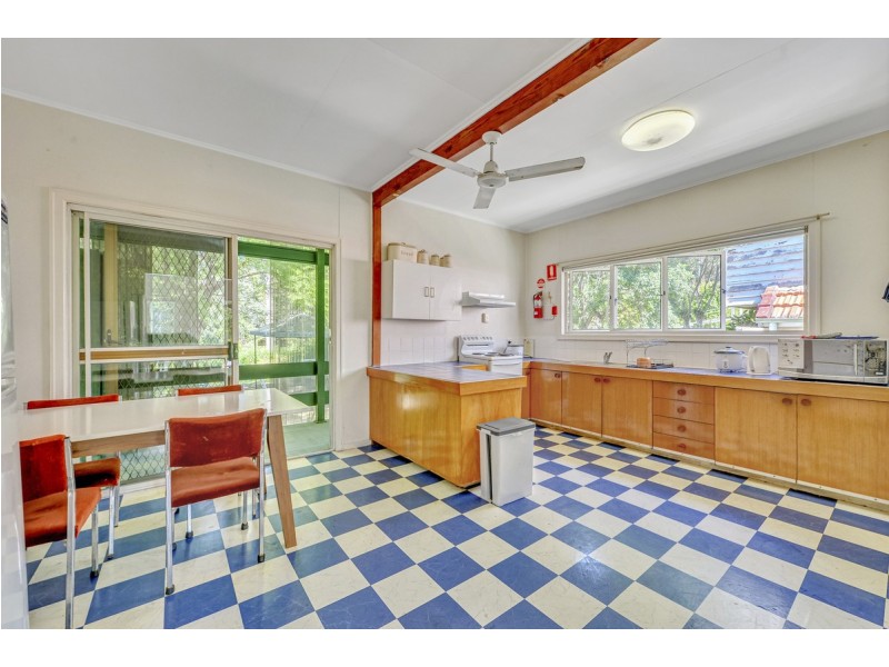 84 Boundary Road, Indooroopilly QLD 4068