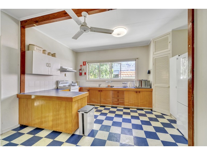 84 Boundary Road, Indooroopilly QLD 4068