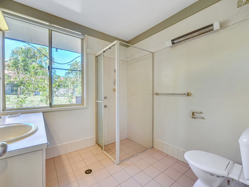 6 Bruan Close, Middle Park QLD 4074