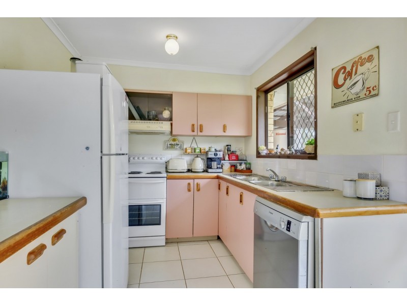 1 Tobin Street, Riverhills QLD 4074