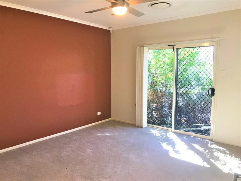 4 Abbotsford Place, Forest Lake QLD 4078