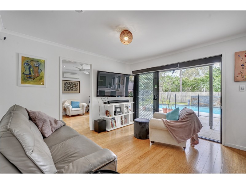 52 Tekapo Street, Westlake QLD 4074