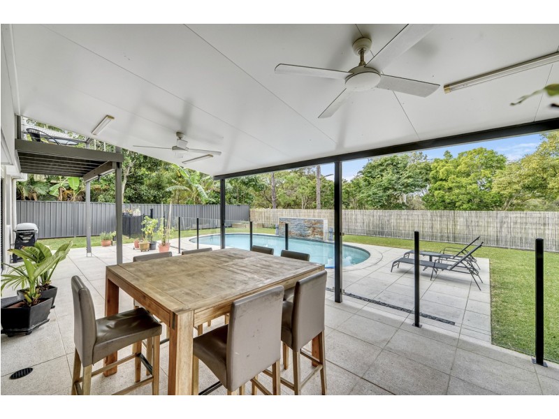 52 Tekapo Street, Westlake QLD 4074