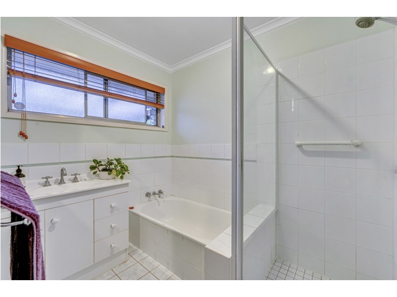 32 Horizon Drive, Jamboree Heights QLD 4074