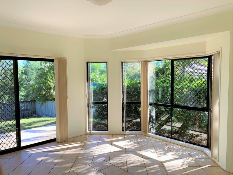 104 Avondale Road, Sinnamon Park QLD 4073