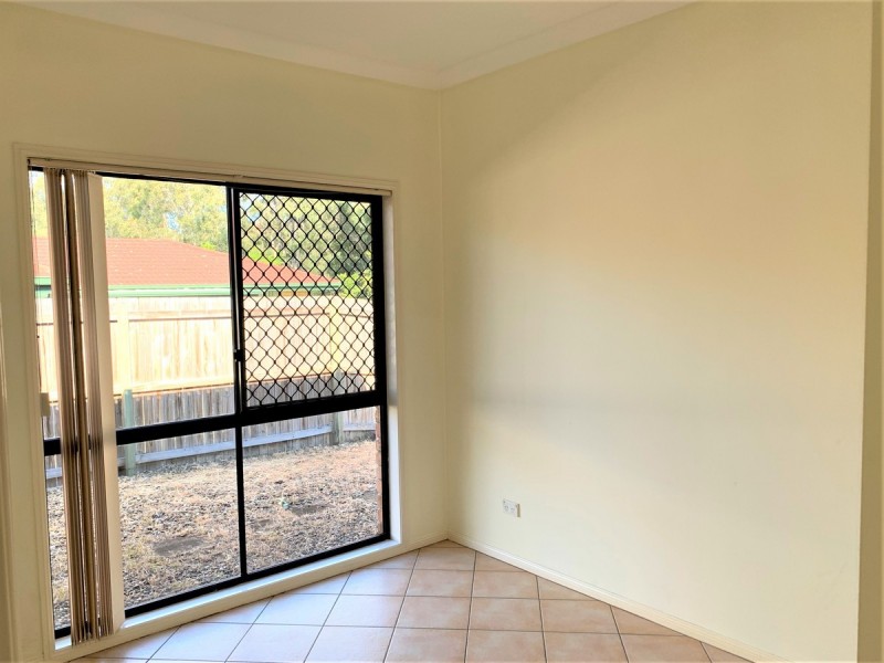 104 Avondale Road, Sinnamon Park QLD 4073