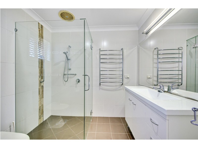 5 Blanc Close, Westlake QLD 4074