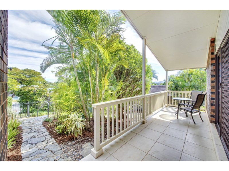 5 Blanc Close, Westlake QLD 4074