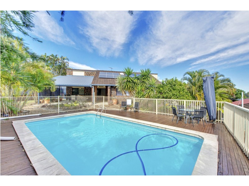 5 Blanc Close, Westlake QLD 4074