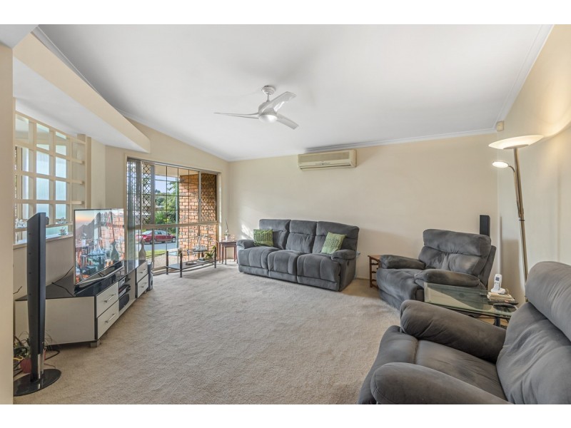 16 Cotter Crescent, Riverhills QLD 4074