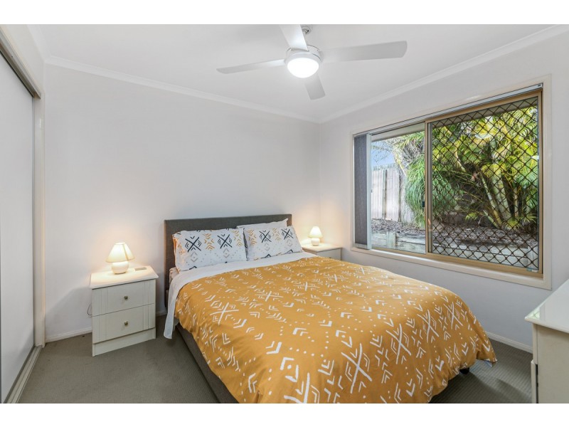 16 Cotter Crescent, Riverhills QLD 4074